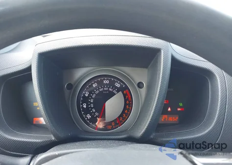 2009 Scion Xd из США, поврежденный, VIN JTKKU10429J039615